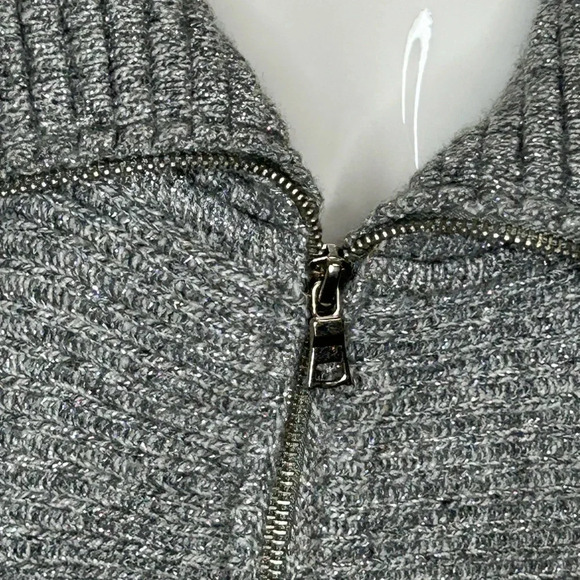 Cynthia Steffe Grey silver metallic front zipper sweater size XS. - Picture 8 of 14